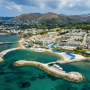 Resort La Blanche & *****